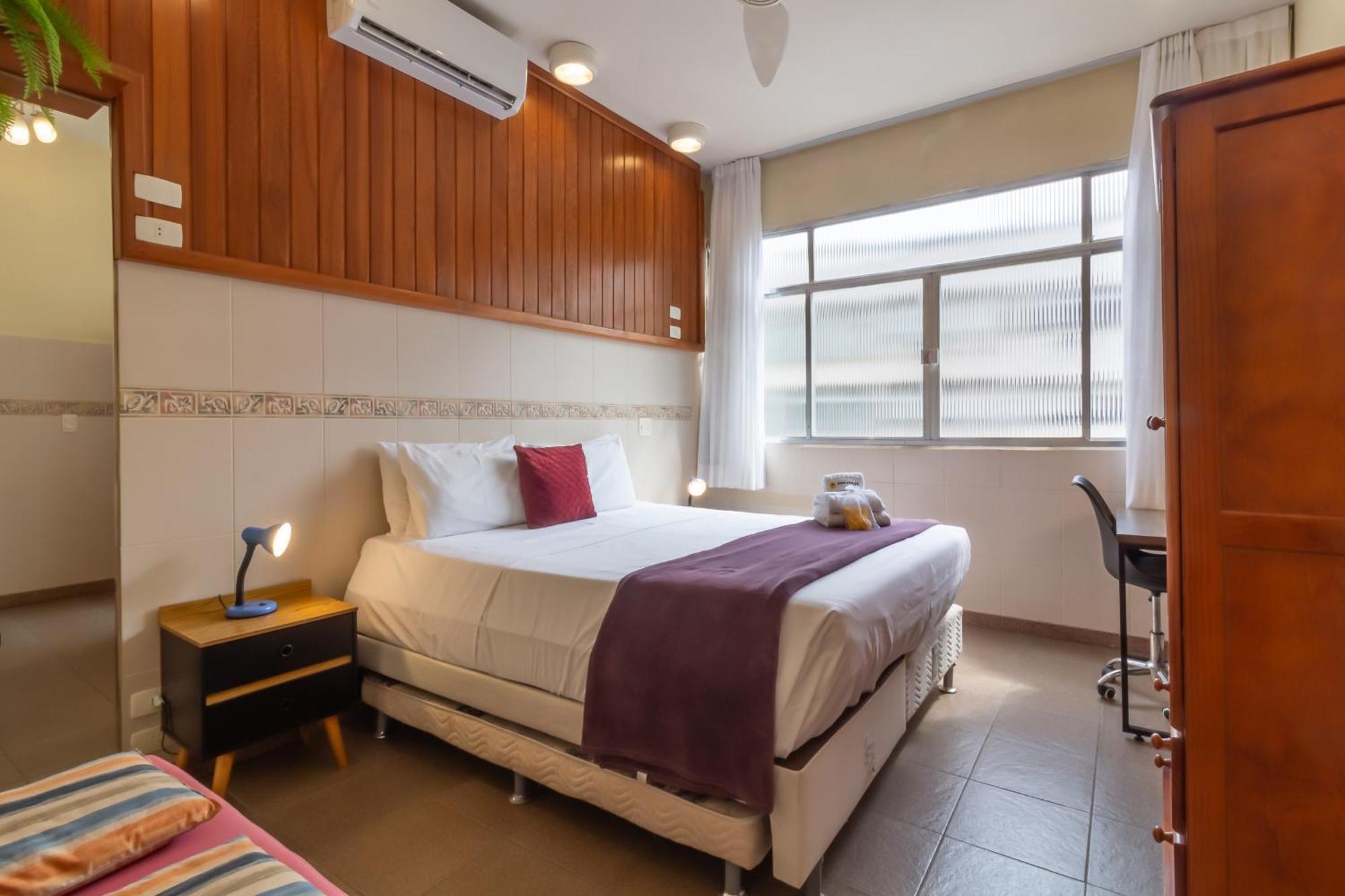 Pineapples Stc905 - Compacto E Decorado 2 Pax Em Copacabana *